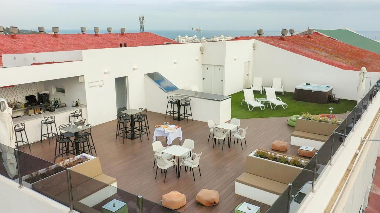 Daos Suites & Terrace Μαρμπέλλα Εξωτερικό φωτογραφία