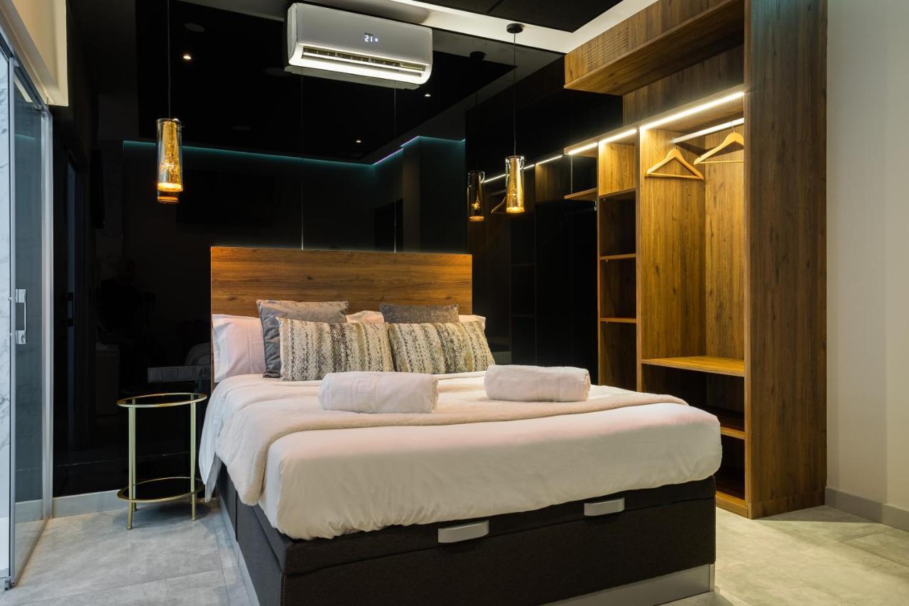 Daos Suites & Terrace Μαρμπέλλα Εξωτερικό φωτογραφία